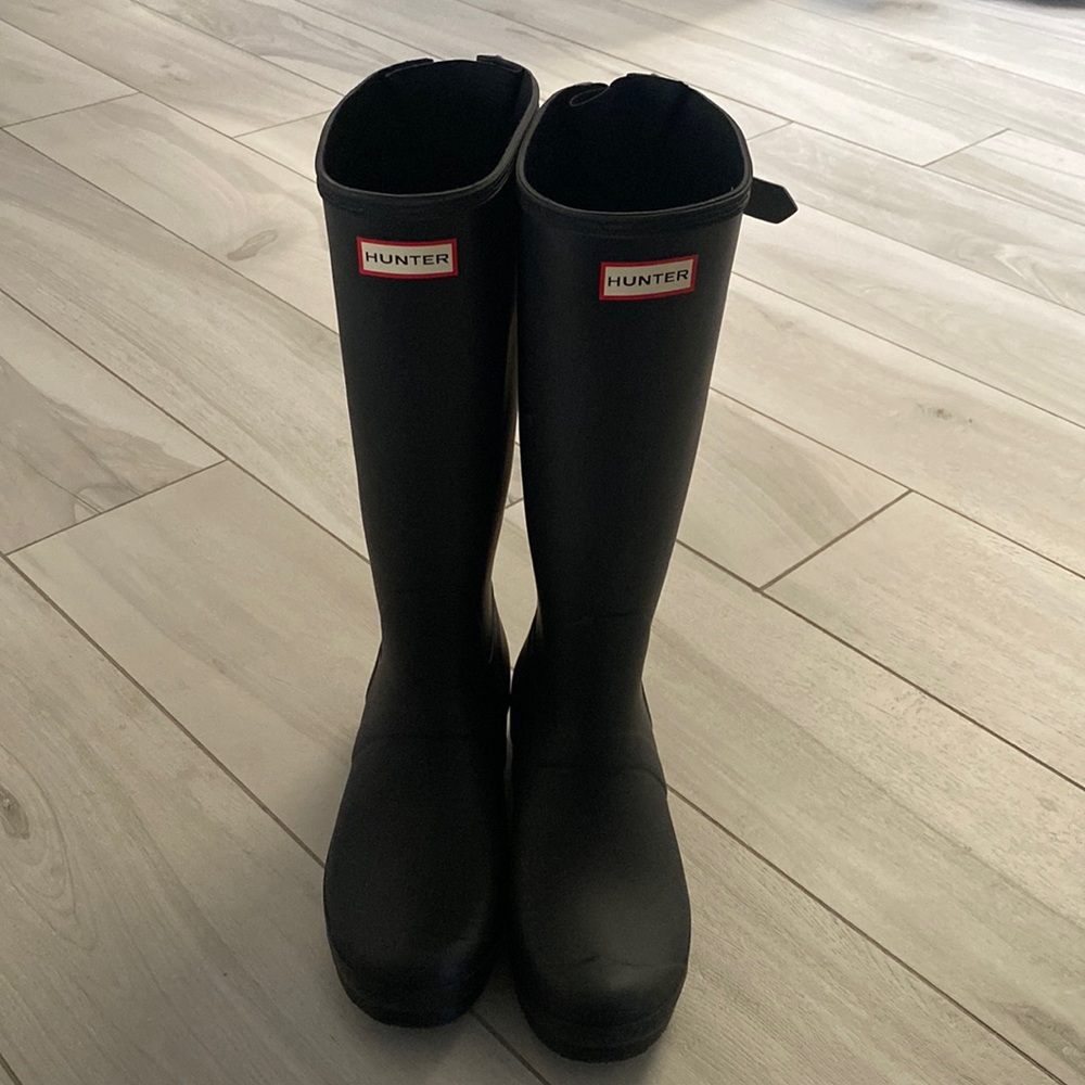 Hunter Black Tall Rain Boots